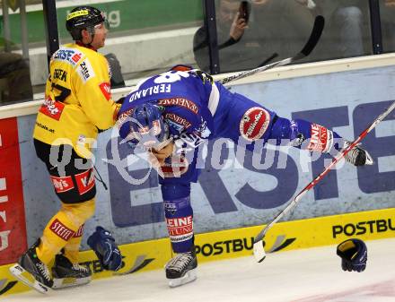 EBEL. Eishockey Bundesliga. EC Pasut VSV gegen EV Vienna Capitals.  Jonathan Ferland, (VSV), REBEK Jeremy (Vienna). Villach, am 15.10.2010.
Foto: Kuess 


---
pressefotos, pressefotografie, kuess, qs, qspictures, sport, bild, bilder, bilddatenbank