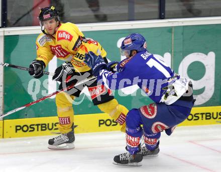 EBEL. Eishockey Bundesliga. EC Pasut VSV gegen EV Vienna Capitals.  Stefan Bacher,  (VSV), ULMER Martin (Vienna). Villach, am 15.10.2010.
Foto: Kuess 


---
pressefotos, pressefotografie, kuess, qs, qspictures, sport, bild, bilder, bilddatenbank