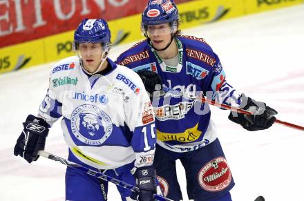 EBEL. Eishockey Bundesliga. EC Pasut VSV gegen KHL Medvescak Zagreb.  Michael Raffl, (VSV), SERTICH Andy (Zagreb). Villach, am 17.10.2010.
Foto: Kuess 


---
pressefotos, pressefotografie, kuess, qs, qspictures, sport, bild, bilder, bilddatenbank