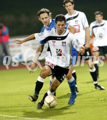 Fussball. Erste Liga. RZ Pellets WAC/St. Andrae gegen SV Scholz Groedig . Zakany Sandro (WAC), Hattenberger Matthias (Groedig). Wolfsberg, 15.10.2010. 
Foto: Kuess

---
pressefotos, pressefotografie, kuess, qs, qspictures, sport, bild, bilder, bilddatenbank