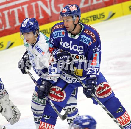 EBEL. Eishockey Bundesliga. EC Pasut VSV gegen KHL Medvescak Zagreb. Tomaz Razingar (VSV), SERTICH Andy (Zagreb). Villach, am 17.10.2010.
Foto: Kuess 


---
pressefotos, pressefotografie, kuess, qs, qspictures, sport, bild, bilder, bilddatenbank