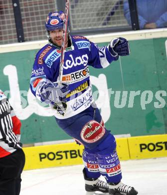 EBEL. Eishockey Bundesliga. EC Pasut VSV gegen KHL Medvescak Zagreb.  Torjubel Kevin Mitchell (VSV). Villach, am 17.10.2010.
Foto: Kuess 


---
pressefotos, pressefotografie, kuess, qs, qspictures, sport, bild, bilder, bilddatenbank