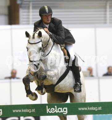 Reiten. Reit- und Springturnier. Fest der Pferde. Klaus Hernler. Klagenfurt, am 16.10.2010.
Foto: Nadja Kuess
---
pressefotos, pressefotografie, kuess, qs, qspictures, sport, bild, bilder, bilddatenbank