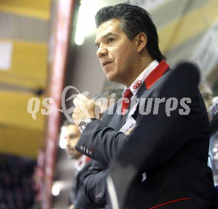 EBEL. Eishockey Bundesliga. KAC gegen HK Acroni Jesenice. Trainer Manny Viveiros (KAC). Klagenfurt, am 10.10.2010.
Foto: Kuess 

---
pressefotos, pressefotografie, kuess, qs, qspictures, sport, bild, bilder, bilddatenbank