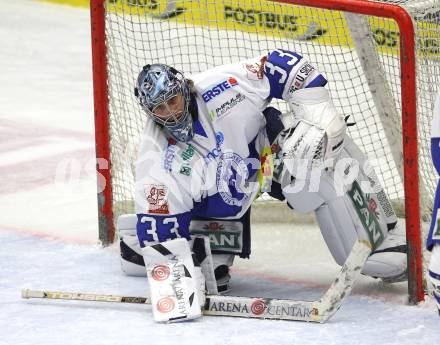 EBEL. Eishockey Bundesliga. EC Pasut VSV gegen KHL Medvescak Zagreb. Robert Kristan (Zagreb). Villach, am 17.10.2010.
Foto: Kuess 


---
pressefotos, pressefotografie, kuess, qs, qspictures, sport, bild, bilder, bilddatenbank