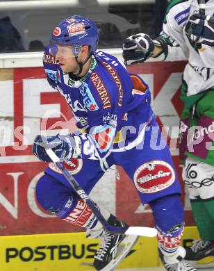 EBEL. Eishockey Bundesliga. EC Pasut VSV gegen Olimpija Ljubljana  (Laibach). Matt Ryan (VSV). Villach, am 8.10.2010.
Foto: Kuess 


---
pressefotos, pressefotografie, kuess, qs, qspictures, sport, bild, bilder, bilddatenbank