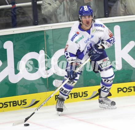 EBEL. Eishockey Bundesliga. EC Pasut VSV gegen KHL Medvescak Zagreb. Frank Banham (Zagreb). Villach, am 17.10.2010.
Foto: Kuess 


---
pressefotos, pressefotografie, kuess, qs, qspictures, sport, bild, bilder, bilddatenbank