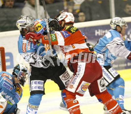 EBEL. Eishockey Bundesliga. KAC gegen EHC LIWEST Linz. CRAIG Michael (KAC), LUKAS Philipp (Linz). Klagenfurt, am 22.10.2010.
Foto: Nadja Kuess
---
pressefotos, pressefotografie, kuess, qs, qspictures, sport, bild, bilder, bilddatenbank