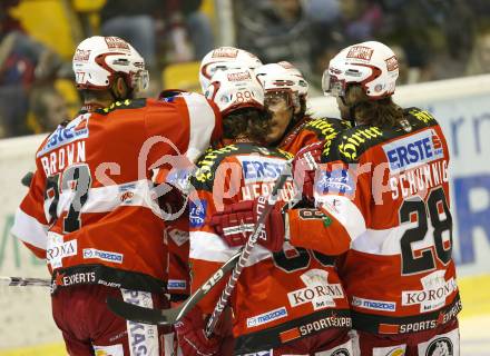 EBEL. Eishockey Bundesliga. KAC gegen EHC LIWEST Linz. Torjubel (KAC). Klagenfurt, am 22.10.2010.
Foto: Nadja Kuess
---
pressefotos, pressefotografie, kuess, qs, qspictures, sport, bild, bilder, bilddatenbank