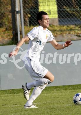 Fussball. Kaerntner Liga. ATSV Wolfsberg gegen VSV. Curic Denis (Wolfsberg). Wolfsberg, 23.10.2010.
Foto: Kuess 
---
pressefotos, pressefotografie, kuess, qs, qspictures, sport, bild, bilder, bilddatenbank