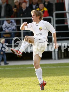 Fussball. Kaerntner Liga. ATSV Wolfsberg gegen VSV. Theuermann Herbert  (Wolfsberg). Wolfsberg, 23.10.2010.
Foto: Kuess 
---
pressefotos, pressefotografie, kuess, qs, qspictures, sport, bild, bilder, bilddatenbank