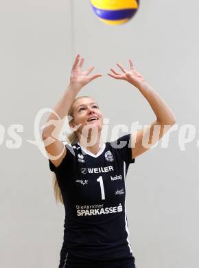 Volleyball. ATSC Wildcats. Maja Gustin. Klagenfurt, 22.10.2010.
Foto: Kuess
---
pressefotos, pressefotografie, kuess, qs, qspictures, sport, bild, bilder, bilddatenbank