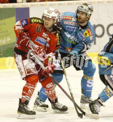 EBEL. Eishockey Bundesliga. KAC gegen EHC LIWEST Linz. SCOFIELD Tyler (KAC), REISINGER Andreas (Linz). Klagenfurt, am 22.10.2010.
Foto: Nadja Kuess
---
pressefotos, pressefotografie, kuess, qs, qspictures, sport, bild, bilder, bilddatenbank