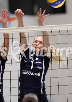 Volleyball. ATSC Sparkasse Wildcats gegen Post SV. Maja Gustin. Klagenfurt, 23.10.2010.
Foto: Kuess
---
pressefotos, pressefotografie, kuess, qs, qspictures, sport, bild, bilder, bilddatenbank