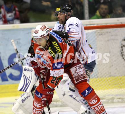 EBEL. Eishockey Bundesliga. KAC gegen Alba Volan SAPA Fehervar AV19. Christoph Brandner, (KAC),  Oscar Ackestroem (Alba Volan). Klagenfurt, am 26.10.2010.
Foto: Kuess 

---
pressefotos, pressefotografie, kuess, qs, qspictures, sport, bild, bilder, bilddatenbank