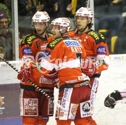 EBEL. Eishockey Bundesliga. KAC gegen Alba Volan SAPA Fehervar AV19.  Torjubel Christoph Brandner, Paul Schellander, Herbert Ratz (KAC). Klagenfurt, am 26.10.2010.
Foto: Kuess 

---
pressefotos, pressefotografie, kuess, qs, qspictures, sport, bild, bilder, bilddatenbank