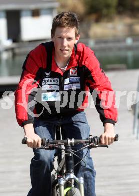 Radsport. Alexander Gehbauer,. Faak am See, 24.3.2010.
Foto: Kuess
---
pressefotos, pressefotografie, kuess, qs, qspictures, sport, bild, bilder, bilddatenbank