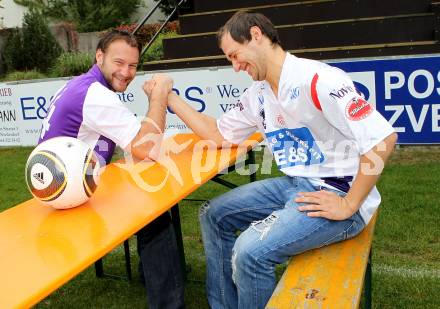 Fussball Regionalliga. Vorschaufoto Klagenfurter Derby SAK gegen SK Austria Klagenfurt. Alexander Schenk, Christian Dlopst. Klagenfurt, am 13.10.2010.
Foto: Kuess

---
pressefotos, pressefotografie, kuess, qs, qspictures, sport, bild, bilder, bilddatenbank