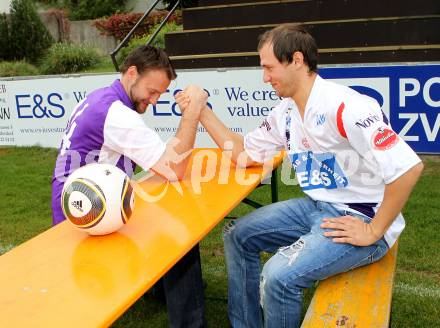 Fussball Regionalliga. Vorschaufoto Klagenfurter Derby SAK gegen SK Austria Klagenfurt. Alexander Schenk, Christian Dlopst. Klagenfurt, am 13.10.2010.
Foto: Kuess

---
pressefotos, pressefotografie, kuess, qs, qspictures, sport, bild, bilder, bilddatenbank