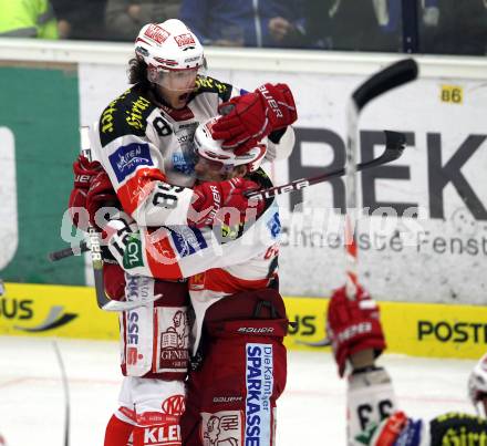 EBEL. Eishockey Bundesliga. VSV gegen KAC. Torjubel Raphael Herburger, Manuel Geier (KAC). Villach, am 29.10.2010.
Foto: Nadja Kuess 

---
pressefotos, pressefotografie, kuess, qs, qspictures, sport, bild, bilder, bilddatenbank
