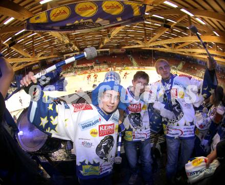 EBEL. Eishockey Bundesliga. KAC gegen VSV.  Fans (VSV). Klagenfurt, am 29.10.2010.
Foto: Kuess 

---
pressefotos, pressefotografie, kuess, qs, qspictures, sport, bild, bilder, bilddatenbank