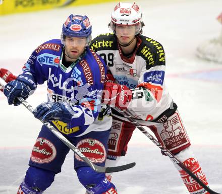 EBEL. Eishockey Bundesliga. VSV gegen KAC. Derek Damon, (VSV), Raphael Herburger (KAC). Villach, am 29.10.2010.
Foto: Kuess 

---
pressefotos, pressefotografie, kuess, qs, qspictures, sport, bild, bilder, bilddatenbank