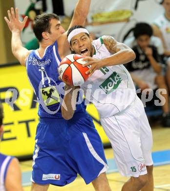 Basketball Bundesliga. Woerthersee Piraten gegen UBSC Graz.  Thomas Kennedy, (Piraten), Milan Stegnjaic (Graz. Klagenfurt, 30.10.2010.
Foto:  Kuess

---
pressefotos, pressefotografie, kuess, qs, qspictures, sport, bild, bilder, bilddatenbank