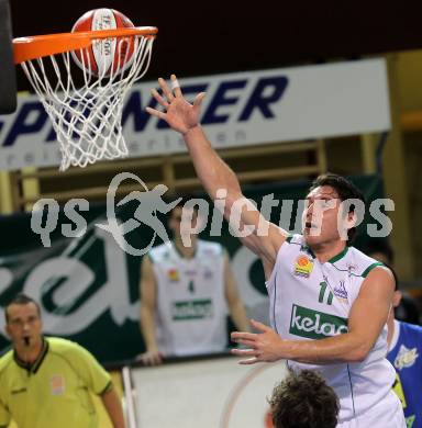 Basketball Bundesliga. Woerthersee Piraten gegen UBSC Graz.  Andreas Kuttnig (Piraten). Klagenfurt, 30.10.2010.
Foto:  Kuess

---
pressefotos, pressefotografie, kuess, qs, qspictures, sport, bild, bilder, bilddatenbank