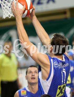 Basketball Bundesliga. Woerthersee Piraten gegen UBSC Graz.  Milan Stegnjaic  (Graz). Klagenfurt, 30.10.2010.
Foto:  Kuess

---
pressefotos, pressefotografie, kuess, qs, qspictures, sport, bild, bilder, bilddatenbank