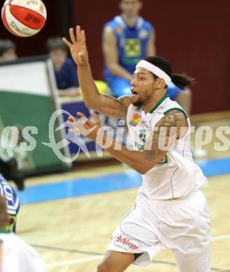 Basketball Bundesliga. Woerthersee Piraten gegen UBSC Graz.  Thomas Kennedy (Piraten). Klagenfurt, 30.10.2010.
Foto:  Kuess

---
pressefotos, pressefotografie, kuess, qs, qspictures, sport, bild, bilder, bilddatenbank