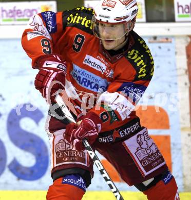 EBEL. Eishockey Bundesliga. KAC gegen Red Bull Salzburg. Tyler Spurgeon (KAC). Klagenfurt, 31.10.2010.
Foto: Kuess 

---
pressefotos, pressefotografie, kuess, qs, qspictures, sport, bild, bilder, bilddatenbank