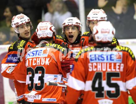 EBEL. Eishockey Bundesliga. KAC gegen Red Bull Salzburg. Torjubel Dieter Kalt, . Klagenfurt, 31.10.2010.
Foto: Kuess 

---
pressefotos, pressefotografie, kuess, qs, qspictures, sport, bild, bilder, bilddatenbank