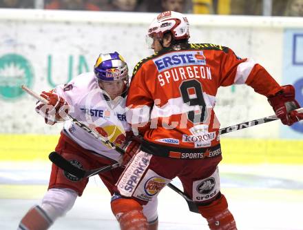 EBEL. Eishockey Bundesliga. KAC gegen Red Bull Salzburg. Tyler Spurgeon,  (KAC), Ryan Duncan (Salzburg). Klagenfurt, 31.10.2010.
Foto: Kuess 

---
pressefotos, pressefotografie, kuess, qs, qspictures, sport, bild, bilder, bilddatenbank