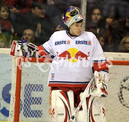 EBEL. Eishockey Bundesliga. KAC gegen Red Bull Salzburg.  Artiom Konovalov (Salzburg). Klagenfurt, 31.10.2010.
Foto: Kuess 

---
pressefotos, pressefotografie, kuess, qs, qspictures, sport, bild, bilder, bilddatenbank