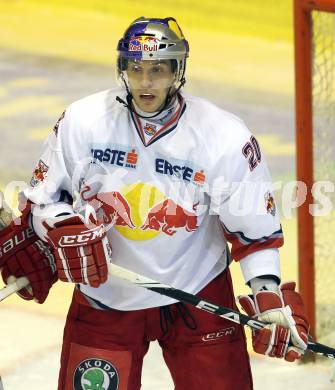 EBEL. Eishockey Bundesliga. KAC gegen EC Red Bull Salzburg. Daniel Welser (Salzburg). Klagenfurt, am 31.10.2010.
Foto: Kuess
---
pressefotos, pressefotografie, kuess, qs, qspictures, sport, bild, bilder, bilddatenbank