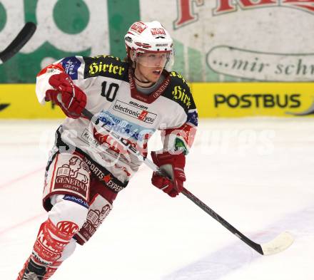 EBEL. Eishockey Bundesliga. VSV gegen KAC. Tyler Scofield (KAC). Villach, am 29.10.2010.
Foto: Kuess 

---
pressefotos, pressefotografie, kuess, qs, qspictures, sport, bild, bilder, bilddatenbank