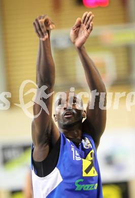 Basketball Bundesliga. Woerthersee Piraten gegen UBSC Graz.  Louis Graham (Graz). Klagenfurt, 30.10.2010.
Foto:  Kuess

---
pressefotos, pressefotografie, kuess, qs, qspictures, sport, bild, bilder, bilddatenbank