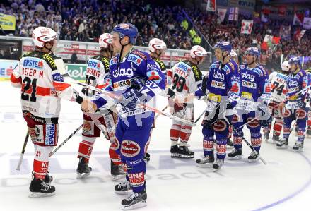 EBEL. Eishockey Bundesliga.  VSV gegen KAC.  Shakehands nach dem Spiel. Villach, am 7.11.2010.
Foto: Kuess 


---
pressefotos, pressefotografie, kuess, qs, qspictures, sport, bild, bilder, bilddatenbank