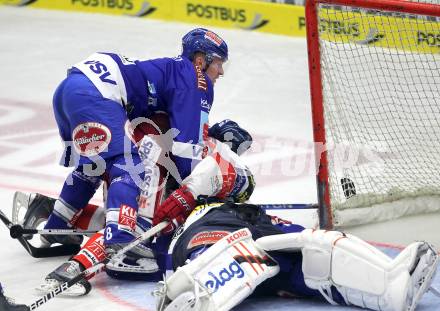 EBEL. Eishockey Bundesliga.  VSV gegen KAC.  Roland Kaspitz, Bernhard Starkbaum, (VSV), Markus Pirmann (KAC). Villach, am 7.11.2010.
Foto: Kuess 


---
pressefotos, pressefotografie, kuess, qs, qspictures, sport, bild, bilder, bilddatenbank