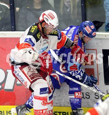 EBEL. Eishockey Bundesliga.  VSV gegen KAC. Christof Martinz,  (VSV), Sean Brown (KAC). Villach, am 7.11.2010.
Foto: Kuess 


---
pressefotos, pressefotografie, kuess, qs, qspictures, sport, bild, bilder, bilddatenbank