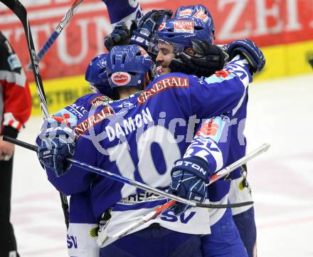 EBEL. Eishockey Bundesliga.  VSV gegen KAC. Torjubel VSV. Villach, am 7.11.2010.
Foto: Kuess 


---
pressefotos, pressefotografie, kuess, qs, qspictures, sport, bild, bilder, bilddatenbank