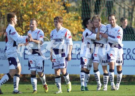 Fussball Regionalliga. SAK gegen ASK Stadtwerke Sparkasse Voitsberg. Torjubel (SAK). Klagenfurt, am 13.11.2010.
Foto: Kuess
---
pressefotos, pressefotografie, kuess, qs, qspictures, sport, bild, bilder, bilddatenbank