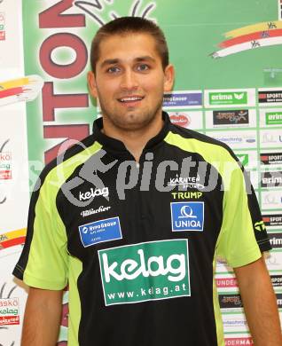 Badminton Bundesliga. ASKOE Kelag Kaernten gegen ASV Pressbaum.  Julian Hristov (Kaernten). Klagenfurt, am 30.10.2010.
Foto: Kuess
---
pressefotos, pressefotografie, kuess, qs, qspictures, sport, bild, bilder, bilddatenbank