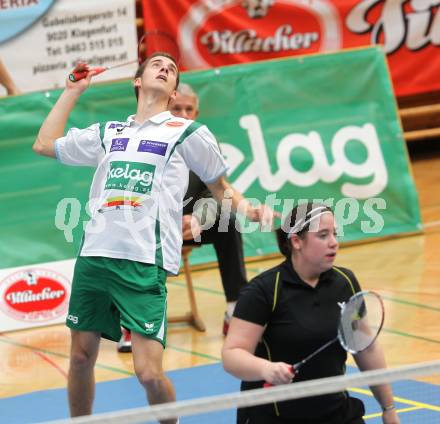 Badminton Bundesliga. ASKOE Kelag Kaernten gegen Vorchdorf. Stefan Wrulich, Belinda Heber (Kaernten). Klagenfurt, am 30.10.2010.
Foto: Kuess
---
pressefotos, pressefotografie, kuess, qs, qspictures, sport, bild, bilder, bilddatenbank