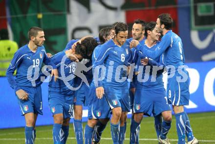 Fussball. Laenderspiel. Testspiel. Italien gegen Rumaenien. Torjubel Italien. Klagenfurt, 17.11.2010. 
Foto: Kuess

---
pressefotos, pressefotografie, kuess, qs, qspictures, sport, bild, bilder, bilddatenbank