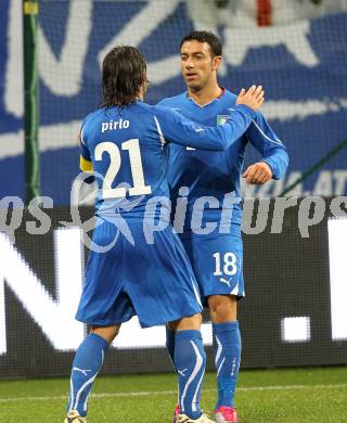 Fussball. Laenderspiel. Testspiel. Italien gegen Rumaenien. Torjubel Andrea Pirlo, Fabio Quagliarella (Italien). Klagenfurt, 17.11.2010. 
Foto: Kuess

---
pressefotos, pressefotografie, kuess, qs, qspictures, sport, bild, bilder, bilddatenbank