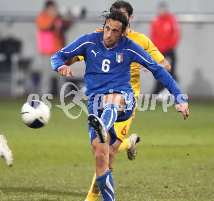 Fussball Laenderspiel. Testspiel. Rumaenien gegen Italien. Stefano Mauri (ITA). Klagenfurt, am 17.11.2010.
Foto: Kuess
---
pressefotos, pressefotografie, kuess, qs, qspictures, sport, bild, bilder, bilddatenbank