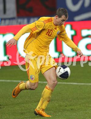 Fussball Laenderspiel. Testspiel. Rumaenien gegen Italien. Bogdan Sorin Stancu (ROM). Klagenfurt, am 17.11.2010.
Foto: Kuess
---
pressefotos, pressefotografie, kuess, qs, qspictures, sport, bild, bilder, bilddatenbank