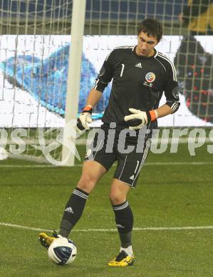 Fussball Laenderspiel. Testspiel. Rumaenien gegen Italien. Costel Fane Pantilimon (ROM). Klagenfurt, am 17.11.2010.
Foto: Kuess
---
pressefotos, pressefotografie, kuess, qs, qspictures, sport, bild, bilder, bilddatenbank