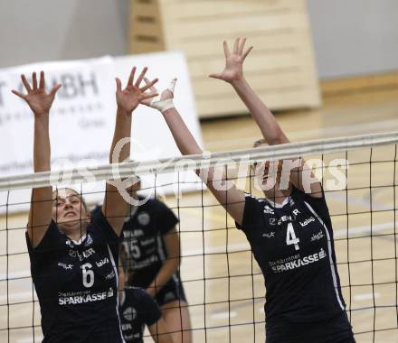 Volleyball MEL. ATSC Wildcats gegen ZOK Split. Rosalinda Seidl, Sabrina Mueller (Wildcats). Klagenfurt, am 6.11.2010.
Foto: Kuess
---
pressefotos, pressefotografie, kuess, qs, qspictures, sport, bild, bilder, bilddatenbank